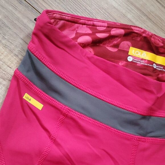 Lole | Crop Mesh Leggings - Picture 4 of 8